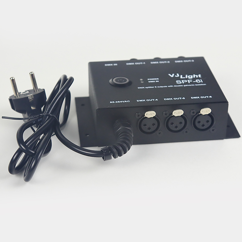 DMX сплиттеры свободного крепления с двойной гальванической развязкой и индикаторами.